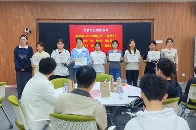 2c1272e8020004e74af4de68979936d1