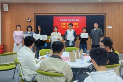 4e1cb1d8f4dea946c30cf4b961f449cd